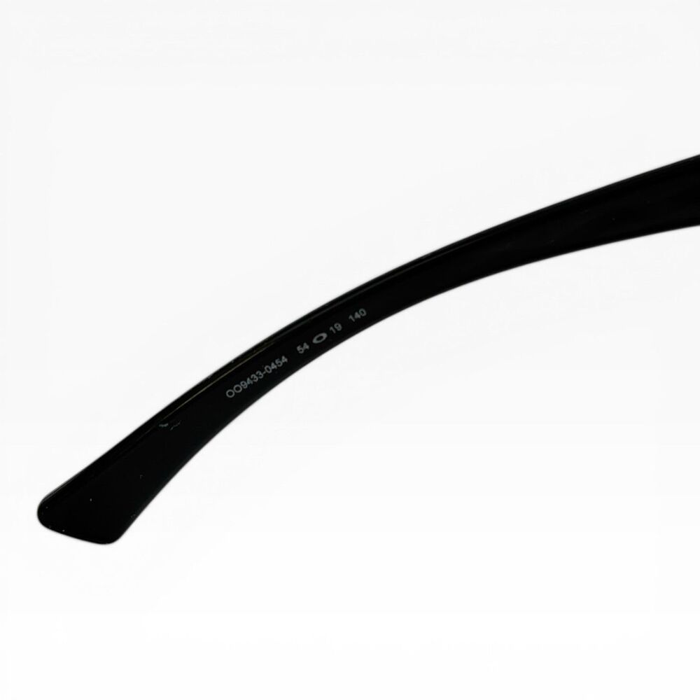 Oakley OO9433-0454 Black Authentic Sunglasses 54-19 140 - Picture 4 of 7